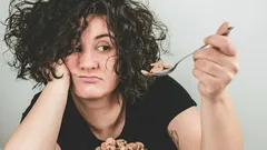 Especialistas: 7 alimentos que ajudam a reduzir o nível de estresse