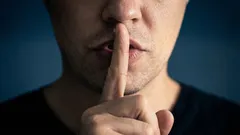 Quando o silêncio fala mais do que as palavras: psicólogos revelam os traços de quem fala pouco