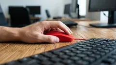 O rato do seu computador provavelmente não está ligado à porta USB correta — e eis porquê