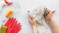 Como lavar panos de cozinha num saco: um truque simples e de grande utilidade
