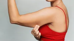 A gordura não desaparece sozinha: eis o que realmente funciona para tonificar os braços