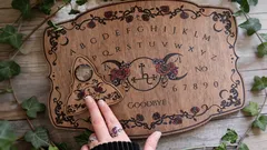 Mística ou psicologia: qual é o segredo do tabuleiro Ouija?