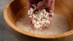 É sempre necessário lavar o arroz antes de o cozer? O segredo simples dos chefs